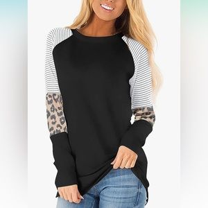 NWOT Long Sleeve Tunic Top Animal Print Color Block Loose Fit Shirt Small